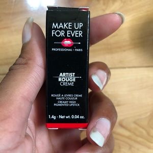 Make Up Forever mini nude lipstick